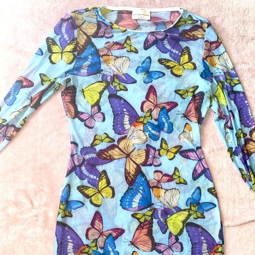 👗🦋 😍